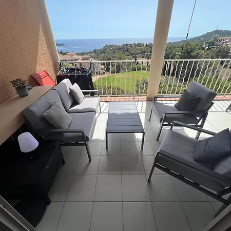 Appartement Sublime 5 étoiles T3-6 Pers-cap Esterel Vue Parking *
